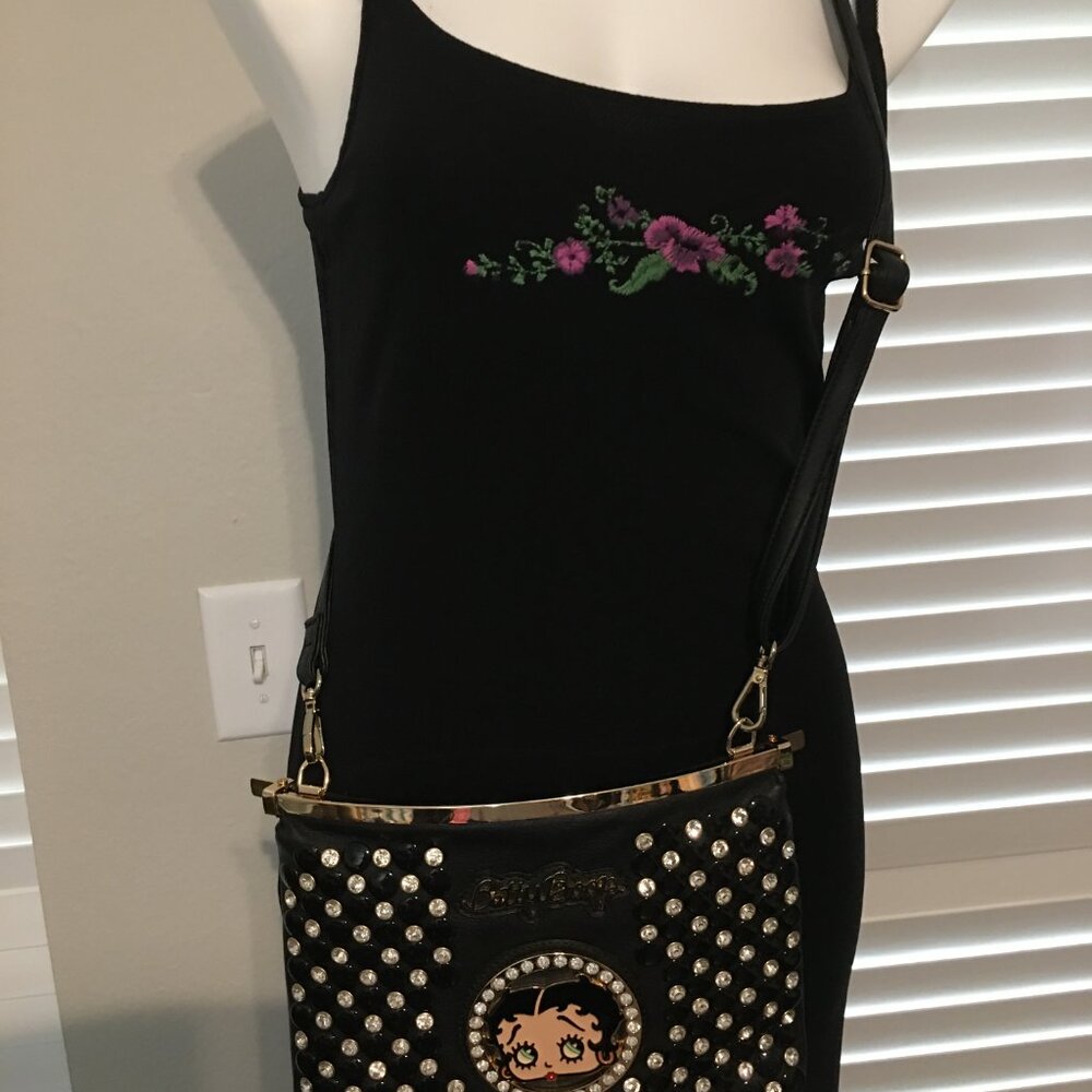 Betty Boop Black Curved Cross Body Purse  NEW